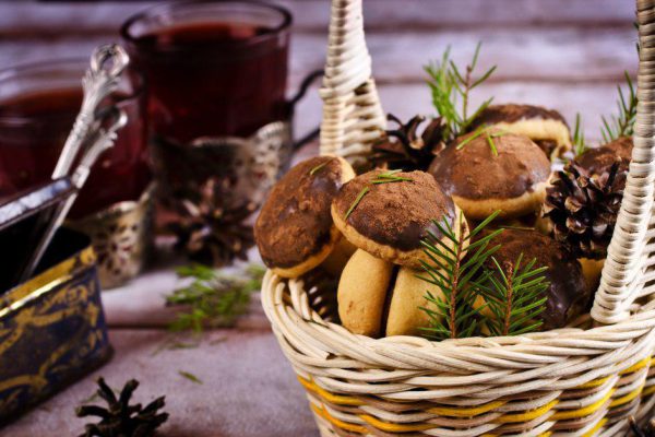 Как приготовить печенье с крахмалом в форме грибов