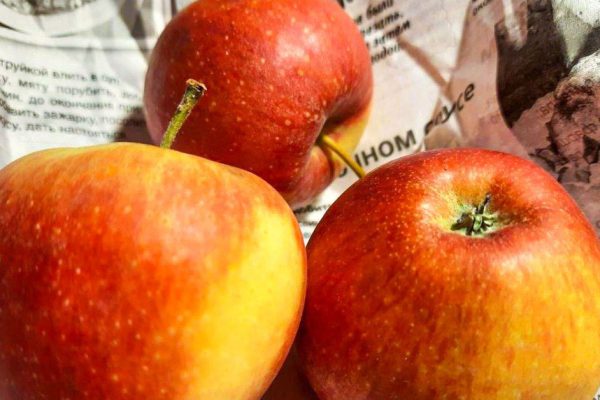 Лакомое яблочное варенье, которое свекровь варит, пока не закончатся все яблоки в доме