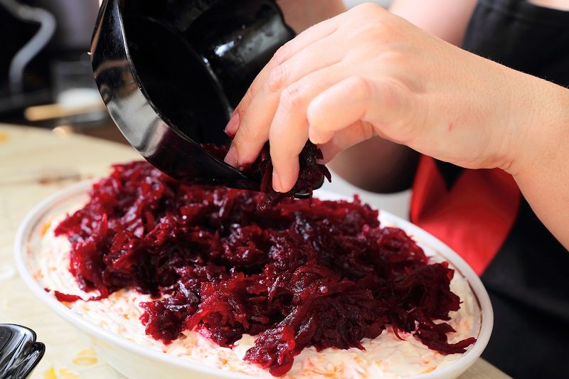 куриный салат слоями