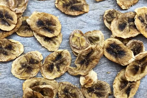 Хозяйки ринулись за дешевыми почерневшими бананами, узнав этот рецепт, скупают всё на своем пути