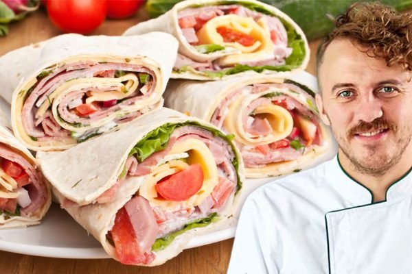 Обаятельный шеф-повар Евгений Клопотенко поделился рецептом удивительных закусок из лаваша