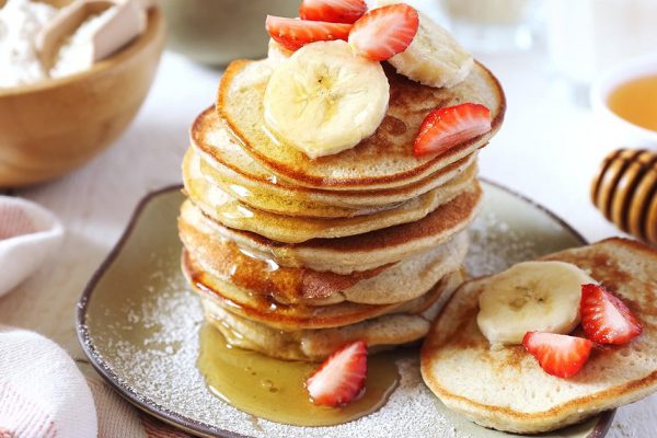 Рецепт пышных оладий без яиц