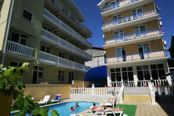 За месяц работы горничной в отеле Сочи потеряла 7 кг, рассказываю, что приходилось делать