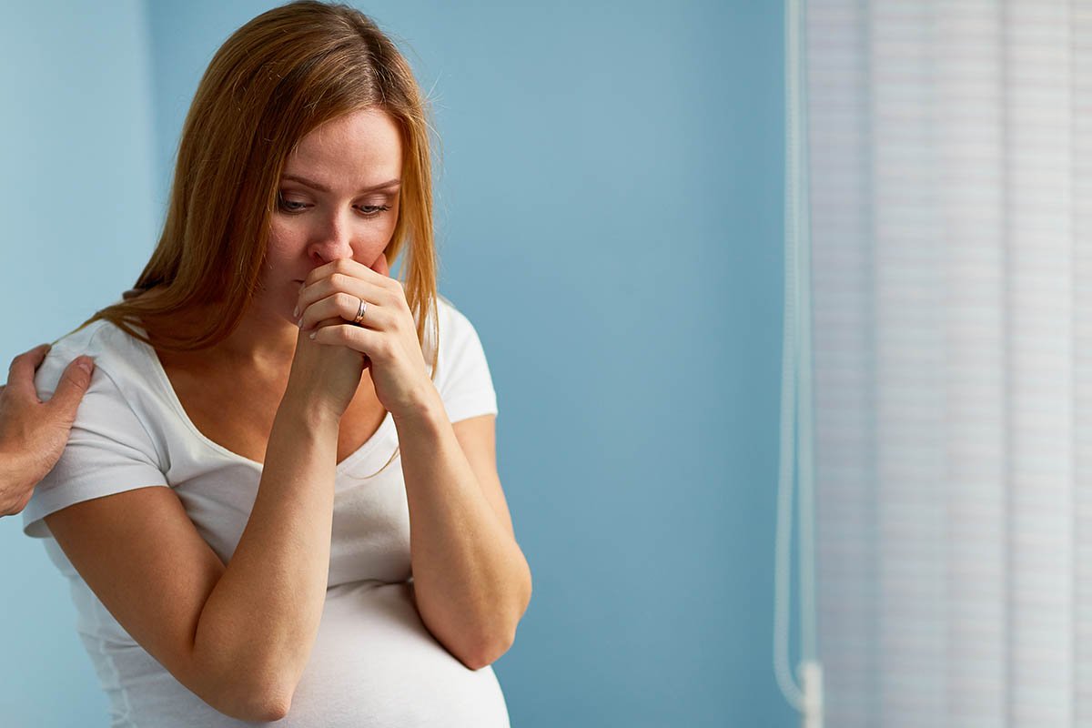 Почему беременные плачут. Стресс беременной. Несчастные беременные. Страхи беременных.