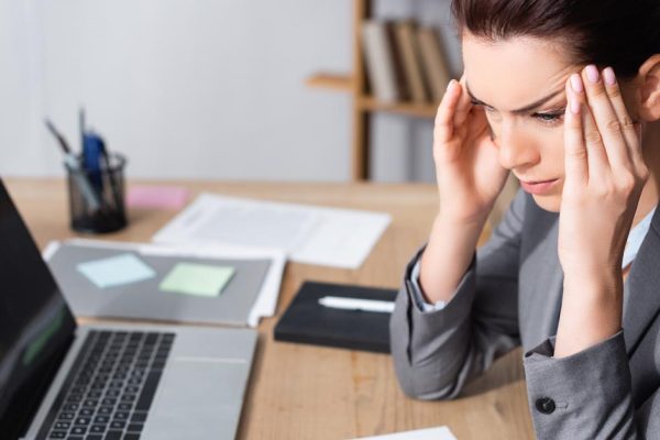 Молодое поколение совсем не желает работать, а уж тем более пахать так, как их родители, работодатели бьют тревогу