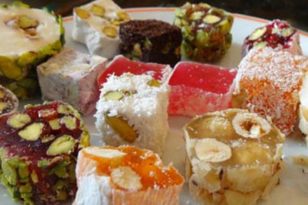 Как приготовить домашний рахат-лукум: нежный, мягкий, слегка тягучий…