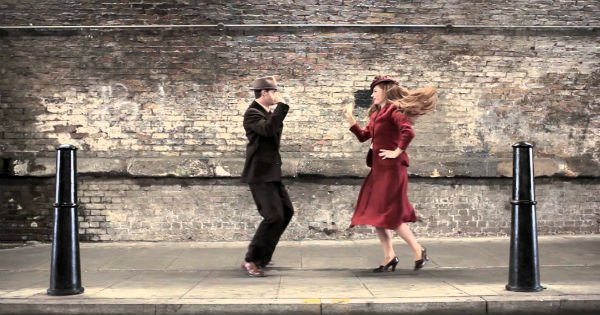 Эволюция моды последних 100 лет всего за 100 секунд! Невероятно, как всё изменилось…