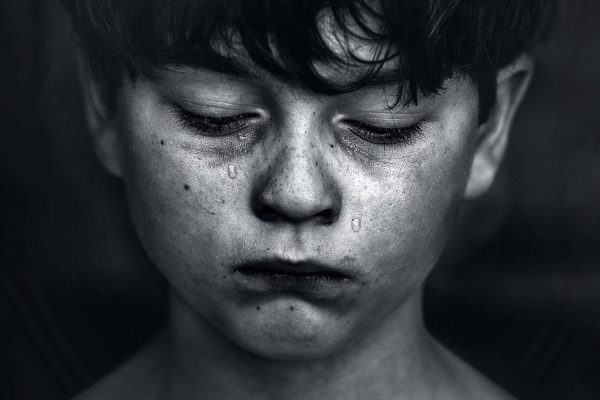 Нужно ли вмешиваться, если ребенка обижают сверстники