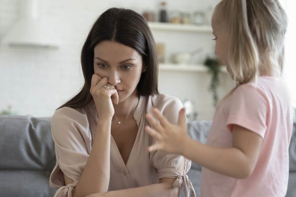 Что скрывается за неприязнью к чужим детям