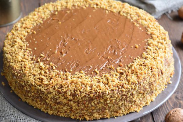 Как приготовить торт без пропитки коржей