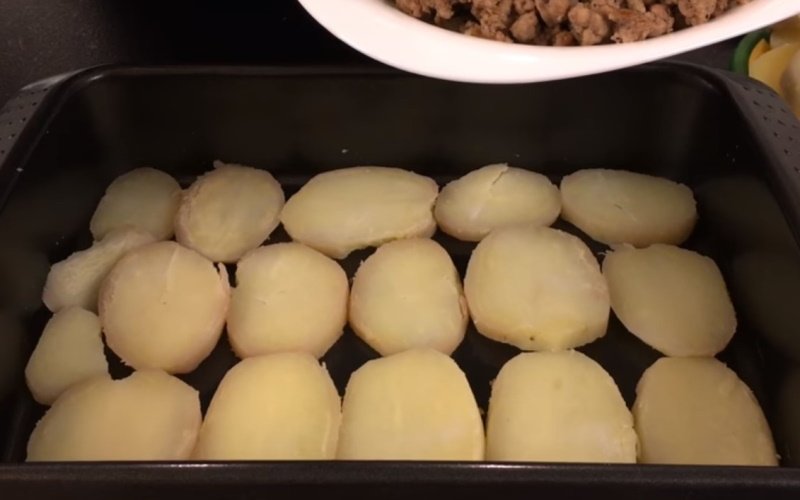 Рецепт запеканки из отваренного картофеля картофельной, блюдо, слоем, запеканки, нарежь, выложи, сегодня, будут, порадовать, такое, картофель, точно, противень, закрытой, крышкой, картофеляВторым, ломтики, помести, Первым, собирать