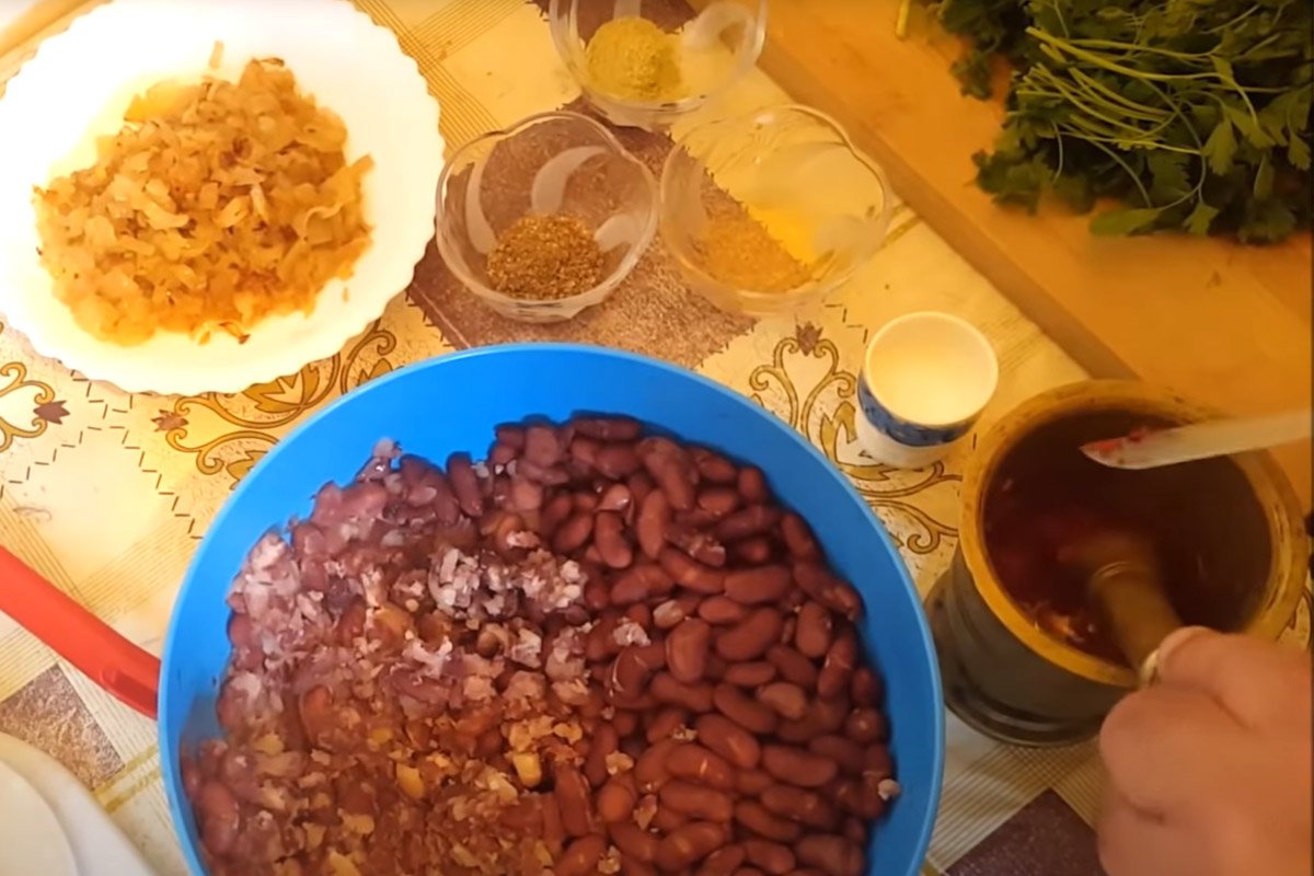 В блокноте грузинской тетушки обнаружила записи, как готовить лобио в казане лобио, фасоль, красной, можно, будет, интереснее, уксус, нужно, очень, достаточно, блюдо, фасоли, когда, Смешай, огонь, блюда, Будет, необычнее, станет, Гарантируем
