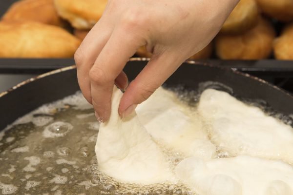 Какие пирожки я называю правильными и почему не добавляю в них дрожжи и кефир