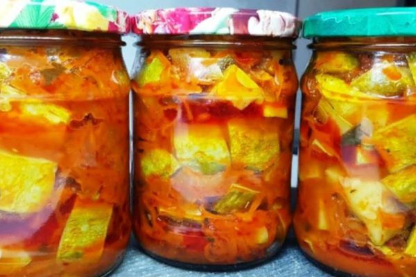 Деревенский рецепт салата из кабачков на зиму, так готовила еще моя бабуля