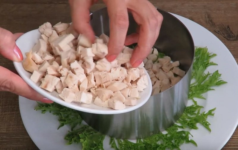 Как приготовить салат с черносливом и курицей Вдохновение,Кулинария,Курица,Салаты,Чернослив