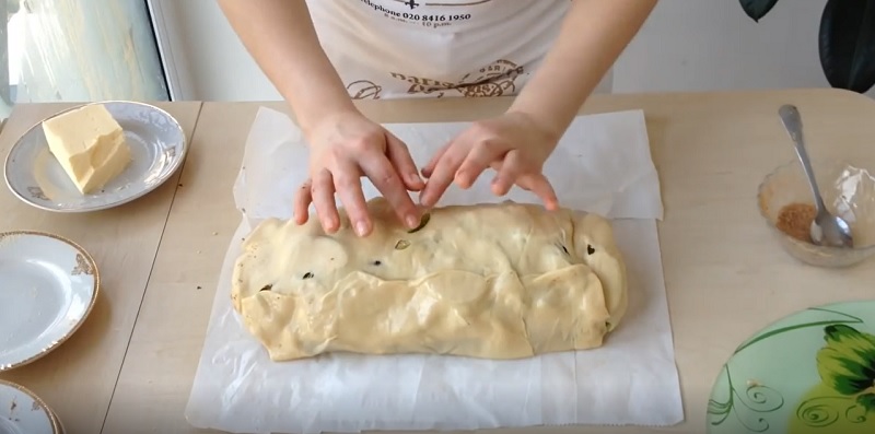 штрудель с яблоками