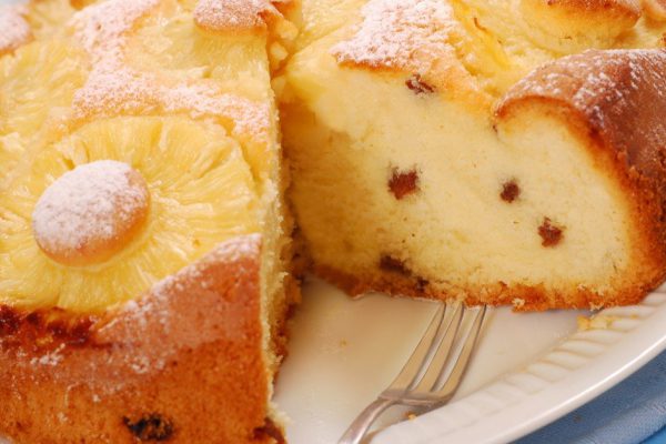 Рецепт весеннего десерта с кусочками ананаса