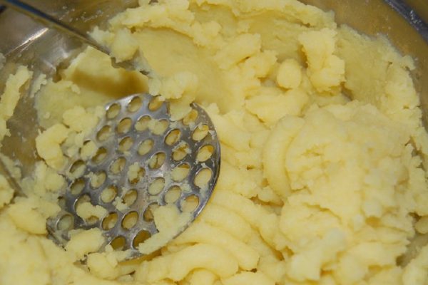 Азы приготовления картофельного рулета