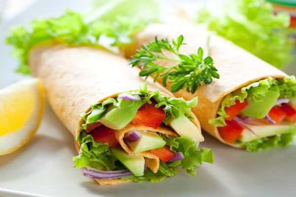 5 рецептов домашней шаурмы. Приготовит даже тот, кто не обладает кулинарными талантами!