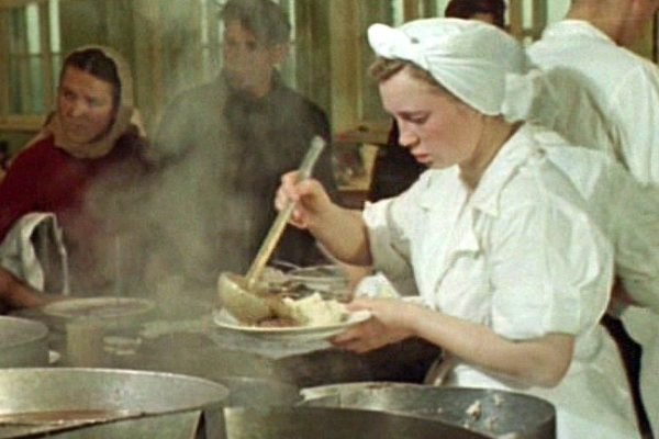 Что на самом деле ели люди в советских столовых и правда ли еда была такой вкусной
