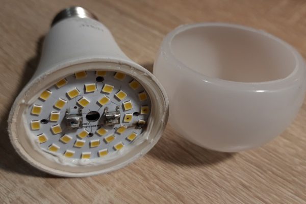 Что поможет мгновенно починить сгоревшую светодиодную лампочку