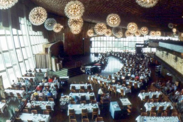 Волшебные цены в советских кафе и ресторанах