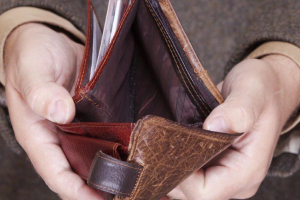 Кому из знаков зодиака Бык перекроет финансовый поток