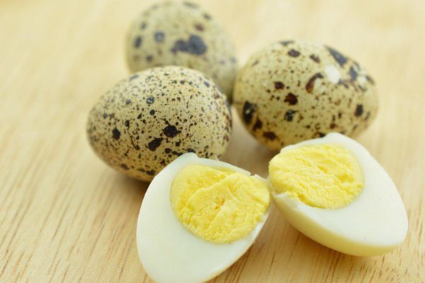 Что приготовить из перепелиных яиц