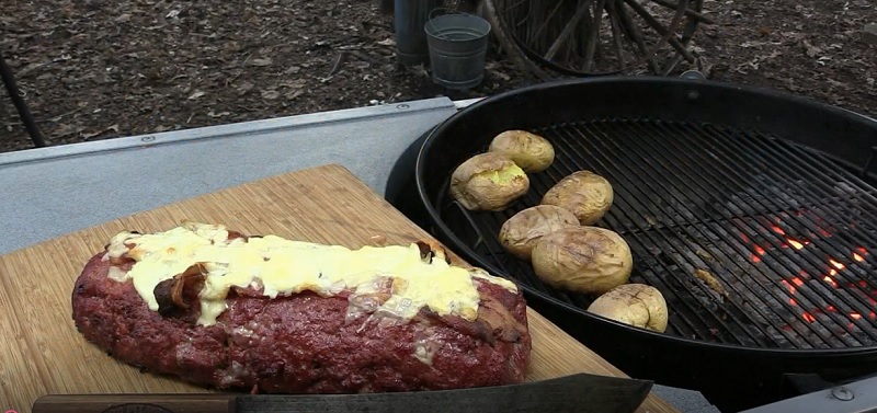 рулет на гриле