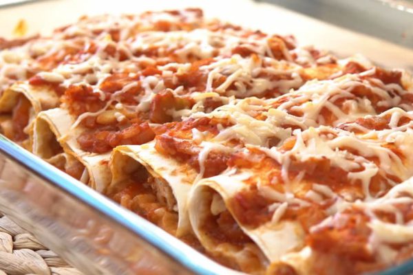 Даже самая пропащая и захудалая курица будет вкусной, если приготовить ее на мексиканский манер