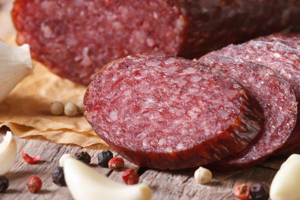 Как приготовить колбасные рулетики