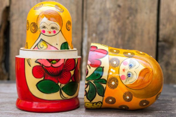 Из Сергиева Посада привезла матрешку, внутри нее было спрятано письмо с удивительной историей