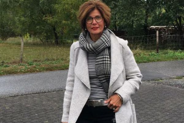 Что в осеннем гардеробе зарубежных женщин есть обязательно, а у наших почти никогда