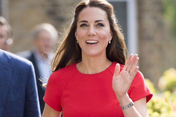 С чем носить мини, чтобы быть как Кейт Миддлтон