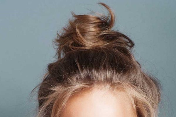 Чтобы утром выглядеть сногсшибательно, засыпай с пучком на голове! Вот это номер…