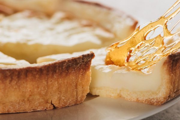 Рецепт сахарного пирога со сливками