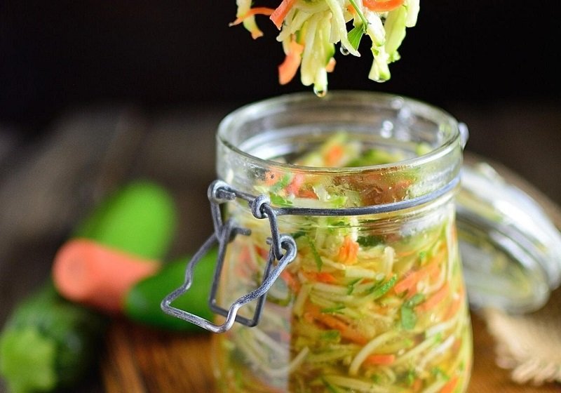 салат из кабачков без майонеза