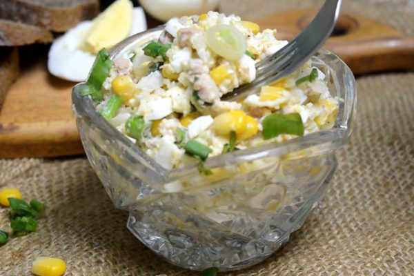 Салат, ради которого всегда достаю хрустальную салатницу из дальнего шкафа