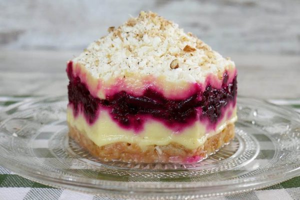 Осенний салат со свеклой и яблоком, после которого муж не угомонится до утра