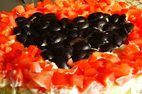 Кого нужно угостить салатом «Коварство и любовь»