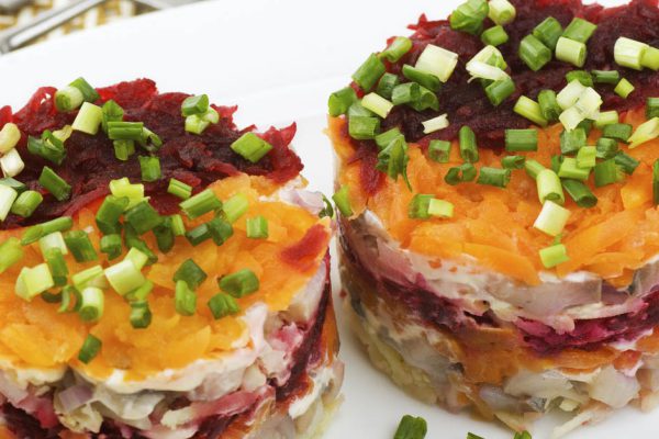 «Любовница» с сырой свеклой, что станет идеальным ужином упитанного супруга