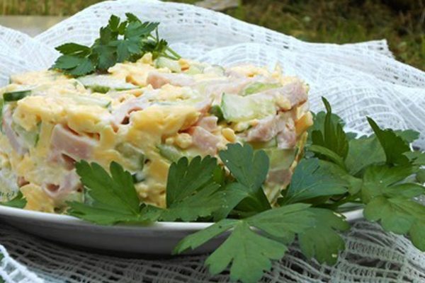 Нежный салат, который любовники поедают со звериной жадностью