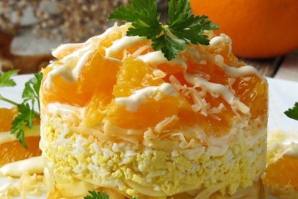 Торгаши обнаглели, подсыпают скорлупу в орехи для веса, тщательно перебираю орехи для салата