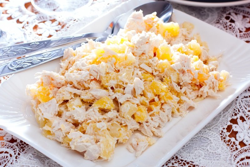 Sałatka „Ananas” gotowanie