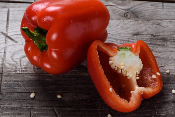 Способ приготовления праздничного салата с курицей