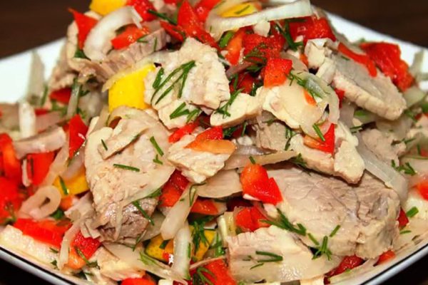 Какой салат не хуже шашлыка и исчезает со стола мгновенно