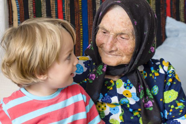 Что нельзя делать даже для самых любимых внуков