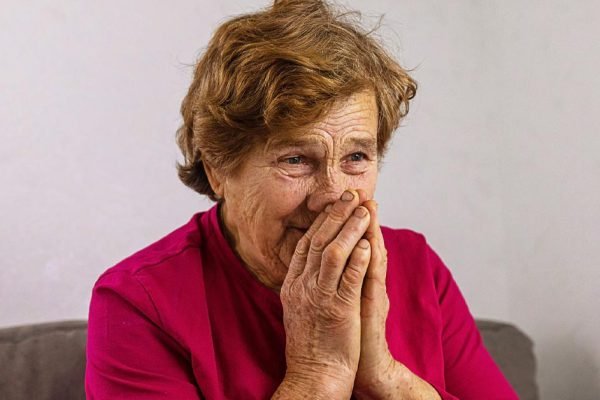 Самая сильная молитва бабушки за внука, который отправился защищать страну