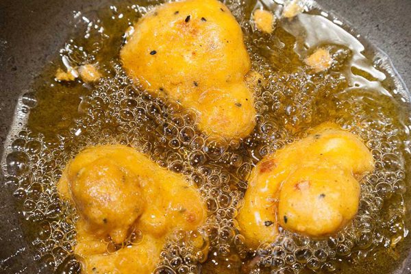 По запаху поняла, что соседка готовит цветную капусту на ужин, пришла дать ей парочку советов