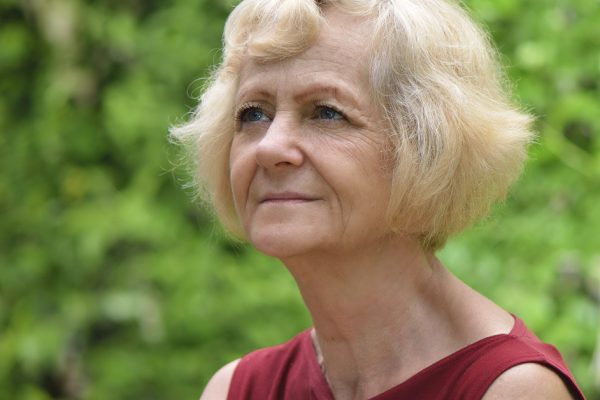 Муж подарил на день рождения золотые серьги, но я хотела другой подарок